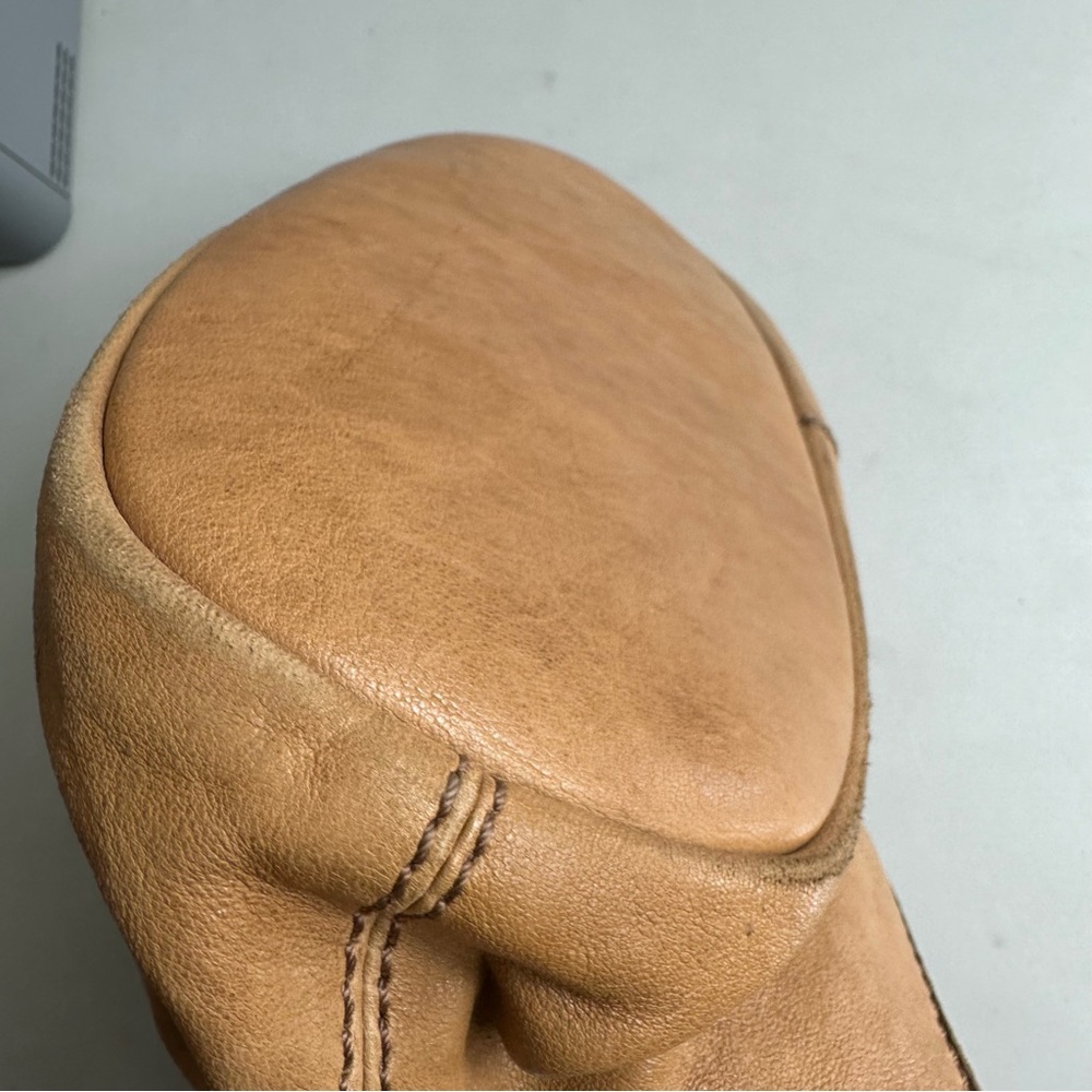 Authentic GIVENCHY - Picture 11 of 12